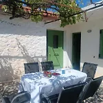 Ferienhaus πλατανα αστρους αρκαδίας χωριατικο σπίτι για φυση και ηρεμία Rounaiika