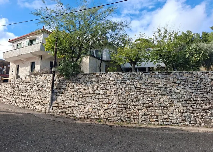 Πλατανα Αστρους Αρκαδίας Χωριατικο Σπίτι Για Φυση Και Ηρεμία * Rounaíika