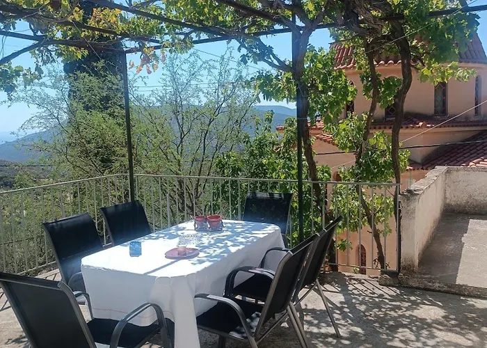 Hébergement de vacances Πλατανα Αστρους Αρκαδίας Χωριατικο Σπίτι Για Φυση Και Ηρεμία *